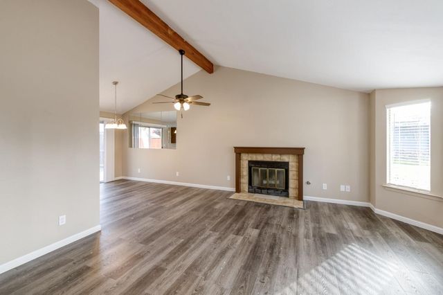 3864 N Forestiere Avenue, Fresno, CA 93722