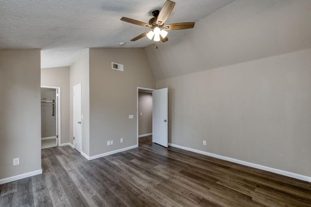 3864 N Forestiere Avenue, Fresno, CA 93722