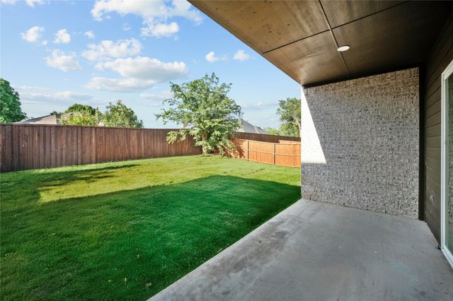 2146 Oak Haven Court, Garland, TX 75044