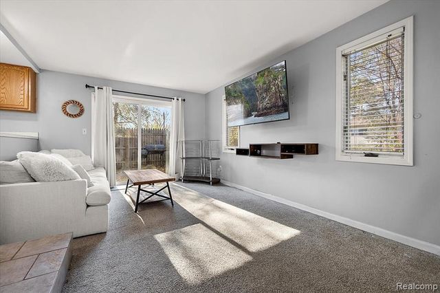 4775 Halberd Street, Commerce Twp, MI 48382