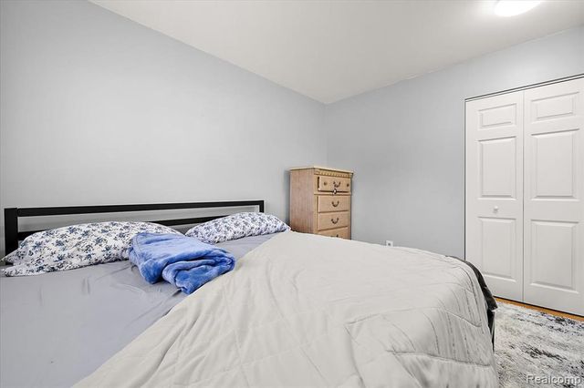 4775 Halberd Street, Commerce Twp, MI 48382