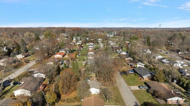 4775 Halberd Street, Commerce Twp, MI 48382