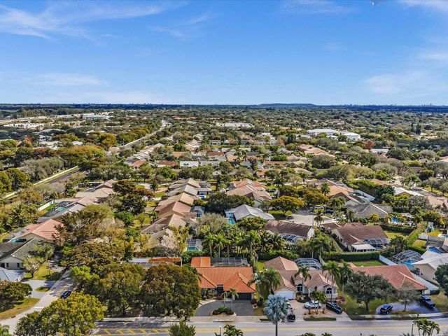 5355 N Springs Way, Coral Springs, FL 33076