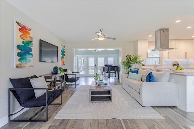 1208 ROSCOMARE AVENUE, Orlando, FL 32806