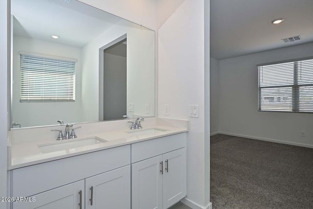 16004 W HONEYSUCKLE Drive, Surprise, AZ 85387
