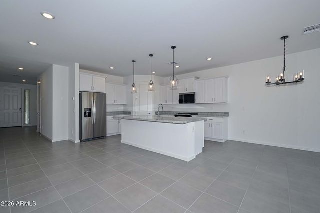 16004 W HONEYSUCKLE Drive, Surprise, AZ 85387