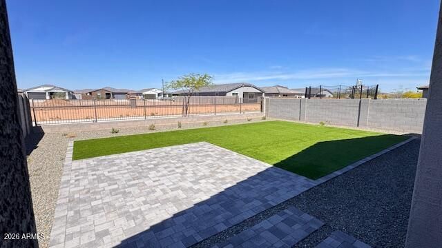 16004 W HONEYSUCKLE Drive, Surprise, AZ 85387