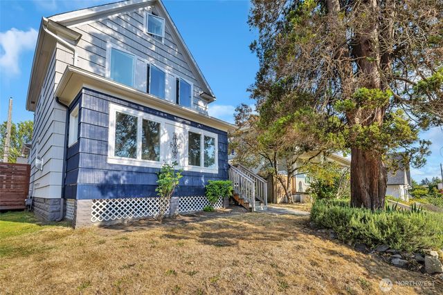 815 N Fife Street, Tacoma, WA 98406