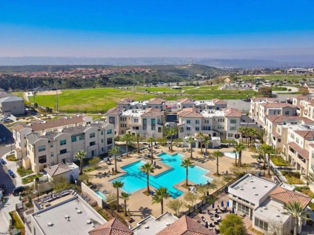 1251 Paseo Sea Grass 114, San Diego, CA 92154