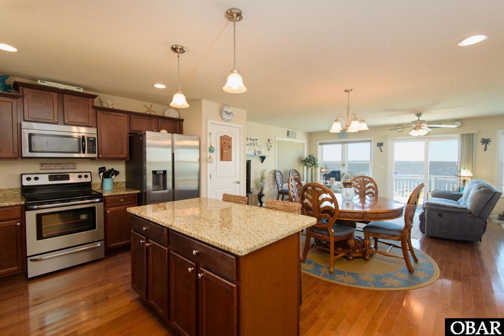 Image 6 of property listing at 102 King Edward Ct Lot 21-U, Kill Devil Hills, NC 27948