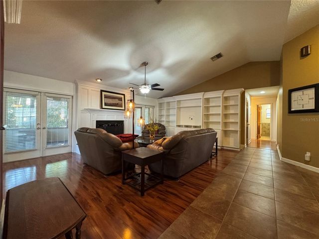 915 HEATHERBROOK DRIVE, Auburndale, FL 33823
