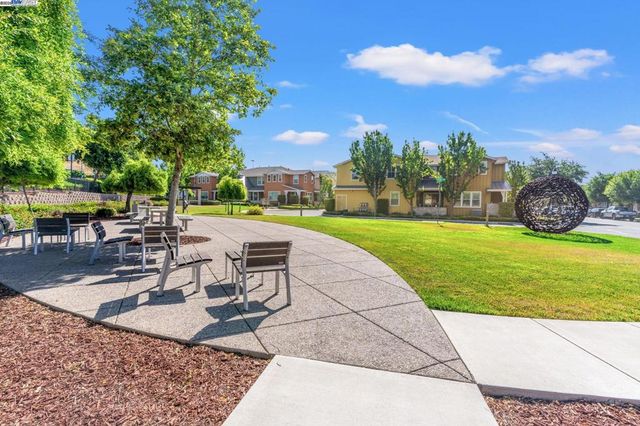 849 Tranquility Circle 3, Livermore, CA 94551