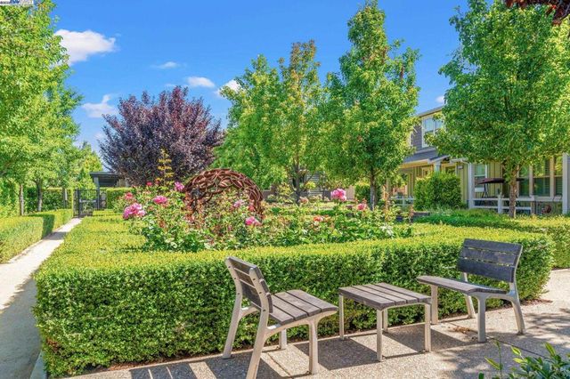 849 Tranquility Circle 3, Livermore, CA 94551