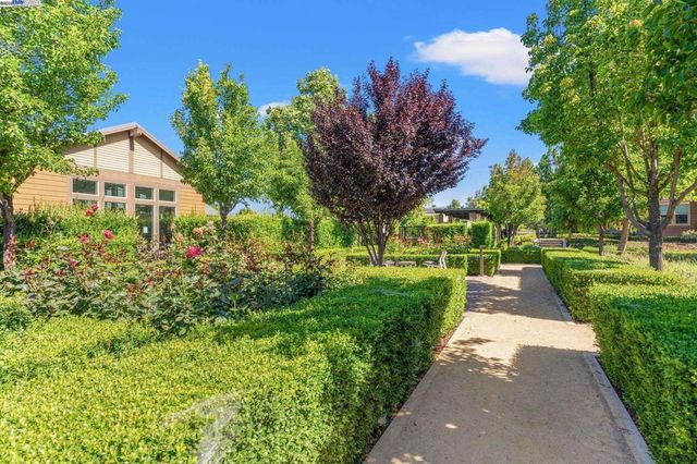 849 Tranquility Circle 3, Livermore, CA 94551