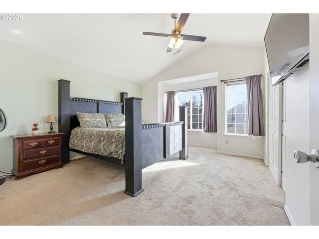 5827 Se 16TH Loop, Gresham, OR 97080