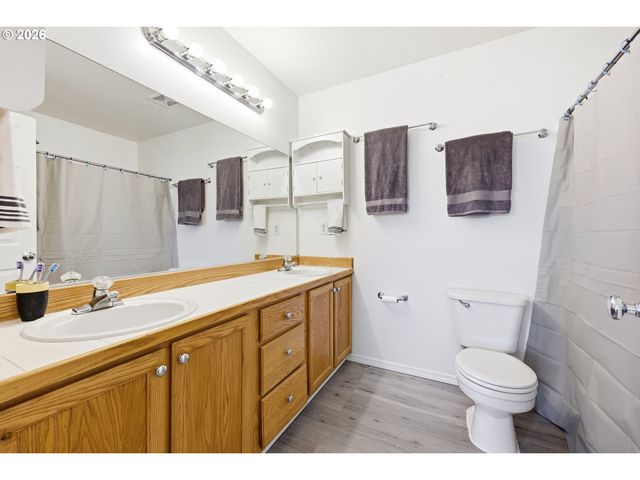 5827 Se 16TH Loop, Gresham, OR 97080