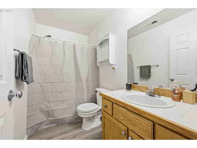 5827 Se 16TH Loop, Gresham, OR 97080