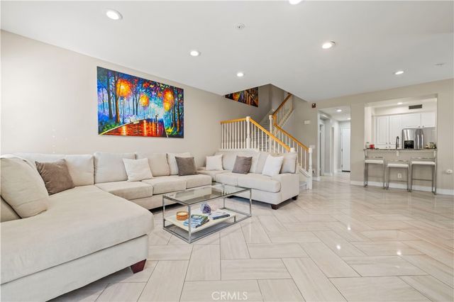 23402 Abbey Glen Place, Valencia, CA 91354