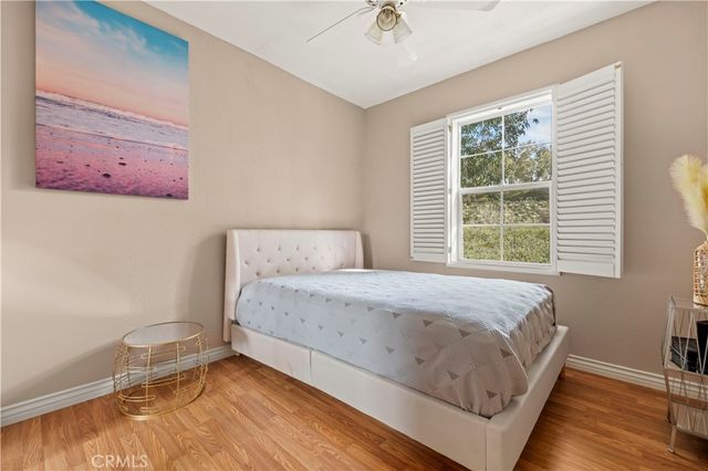 23402 Abbey Glen Place, Valencia, CA 91354