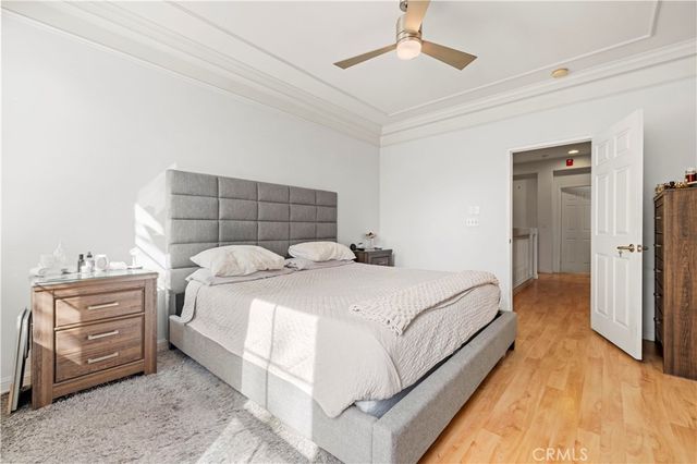 23402 Abbey Glen Place, Valencia, CA 91354