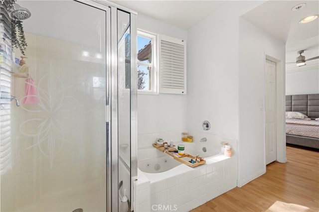 23402 Abbey Glen Place, Valencia, CA 91354