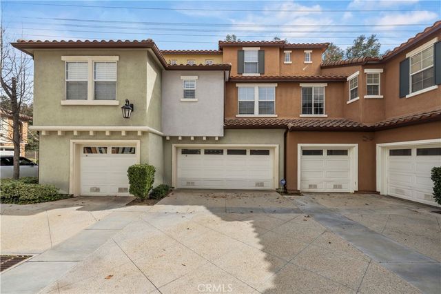 23402 Abbey Glen Place, Valencia, CA 91354