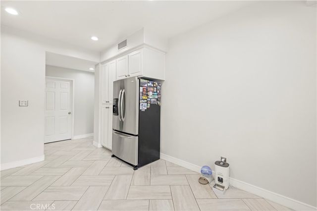 23402 Abbey Glen Place, Valencia, CA 91354