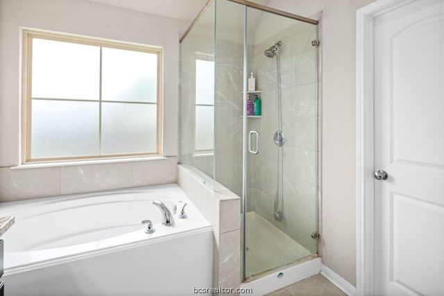 2103 Markley Drive, Bryan, TX 77807