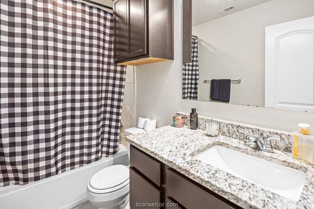 2103 Markley Drive, Bryan, TX 77807
