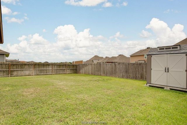 2103 Markley Drive, Bryan, TX 77807
