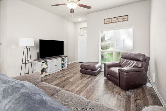 2103 Markley Drive, Bryan, TX 77807