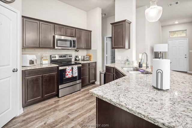 2103 Markley Drive, Bryan, TX 77807