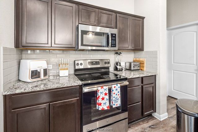 2103 Markley Drive, Bryan, TX 77807