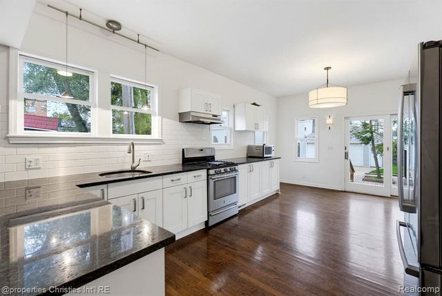 119 Crane Avenue, Royal Oak, MI 48067