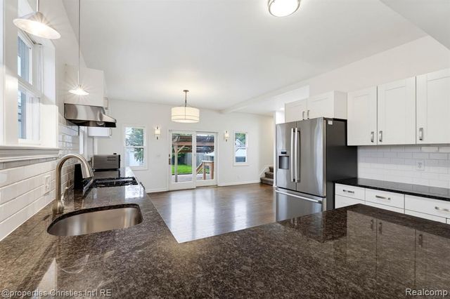 119 Crane Avenue, Royal Oak, MI 48067