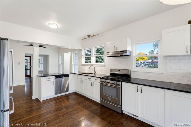 119 Crane Avenue, Royal Oak, MI 48067