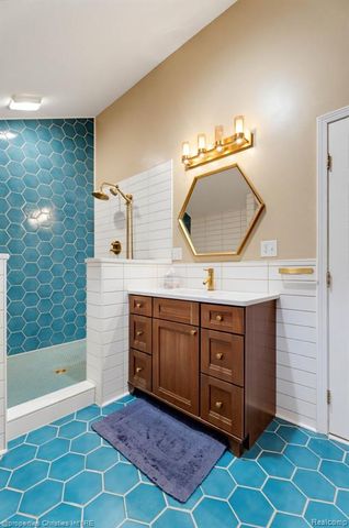 119 Crane Avenue, Royal Oak, MI 48067