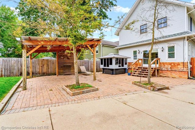 119 Crane Avenue, Royal Oak, MI 48067