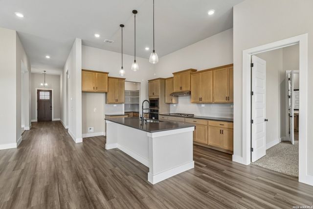 1634 Saddleback Run, New Braunfels, TX 78130