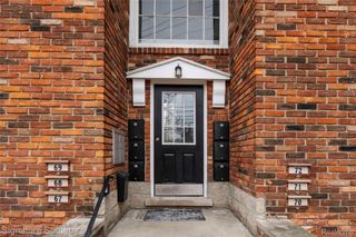 31831 Grand River Avenue 68, Farmington, MI 48336