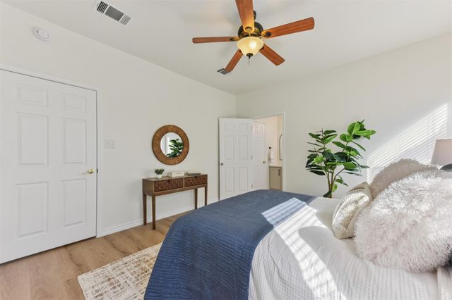 812 Northcreek BLVD, Leander, TX 78641