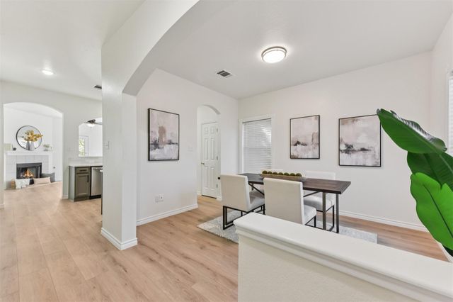 812 Northcreek BLVD, Leander, TX 78641