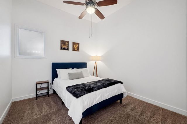 2800 Kirby Drive B, Houston, TX 77098