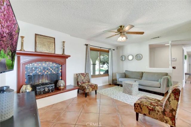 6198 Limonite, Jurupa Valley, CA 92509