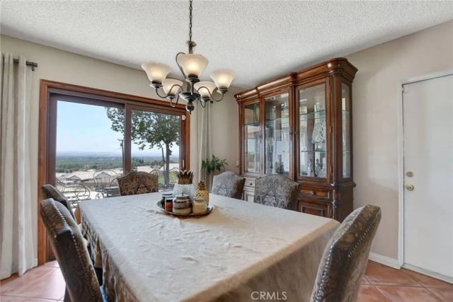 6198 Limonite, Jurupa Valley, CA 92509