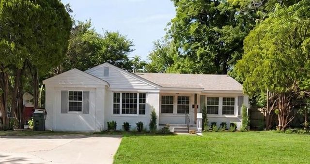 1117 W Symmes Street, Norman, OK 73069