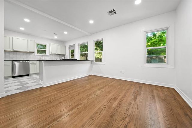 1117 W Symmes Street, Norman, OK 73069