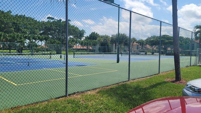 7570 DIAMOND POINTE Circle, Delray Beach, FL 33446