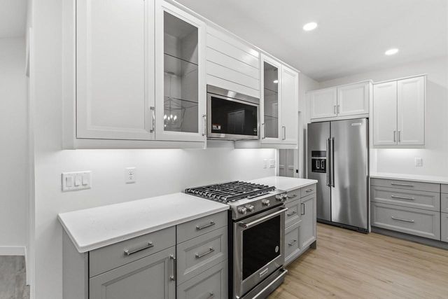 317 Maple Street, Pardeeville, WI 53954