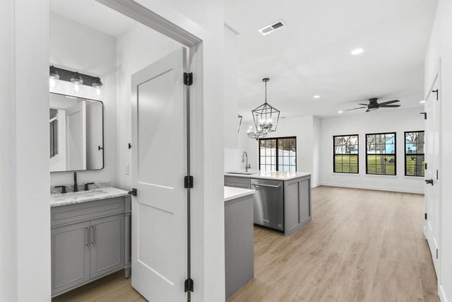 317 Maple Street, Pardeeville, WI 53954